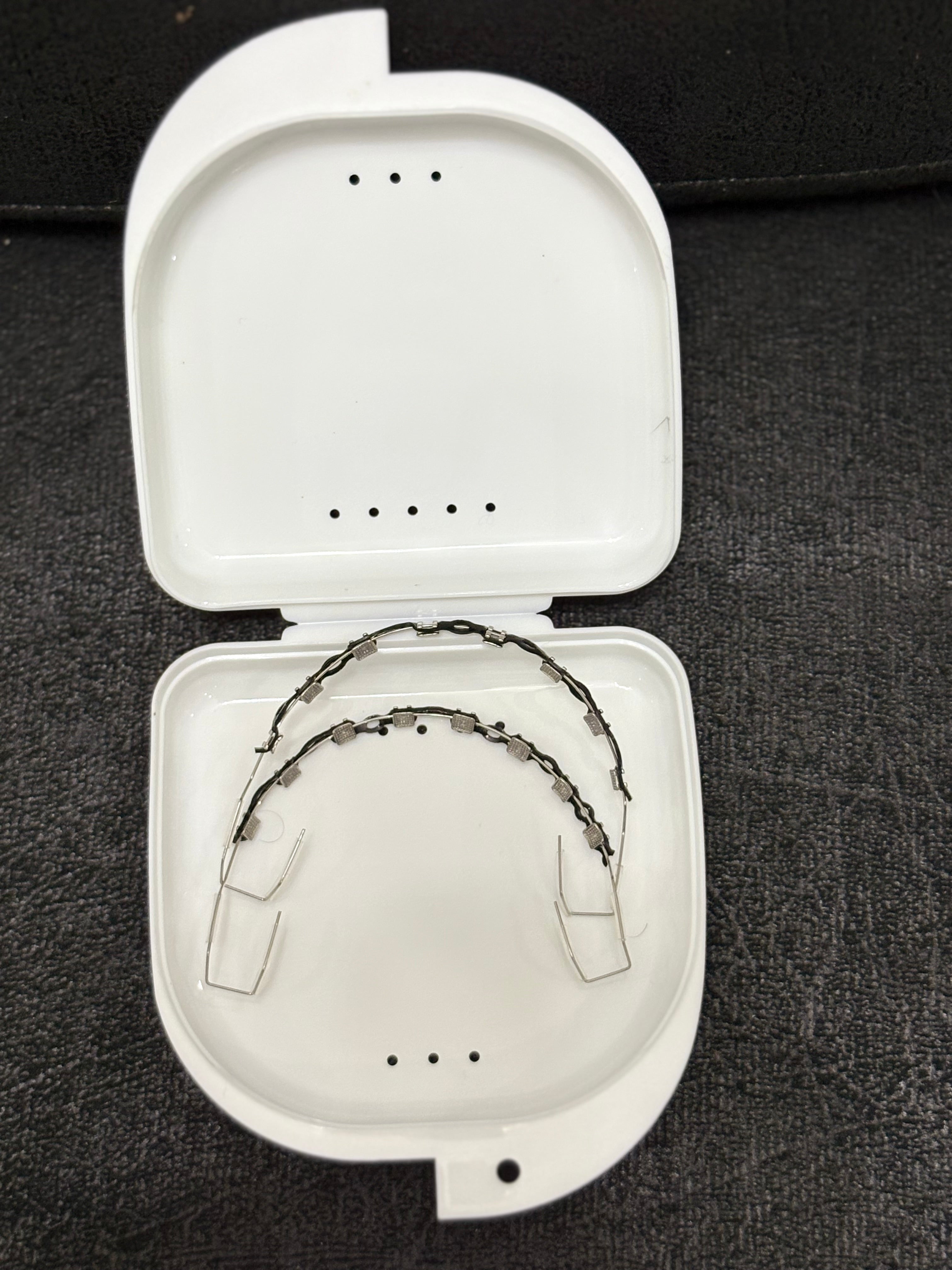 Clip Removable Braces🌟(Top & Bottom) – with Free Retainer Case🌟